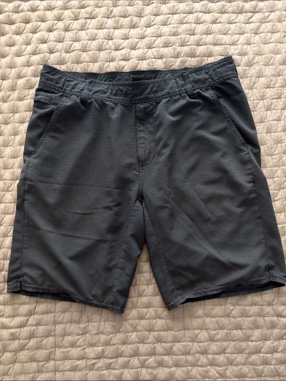 AO Men's Dark Grey Athletic Hybrid Shorts